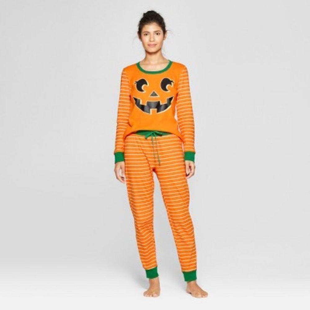 Snooze Button Pumpkin Halloween Pajama Set NWT Small